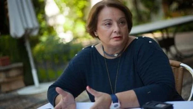 Salud cesa a la directora general de Personal del SAS, Pilar Bartolomé, que pasará a dirigir Consumo