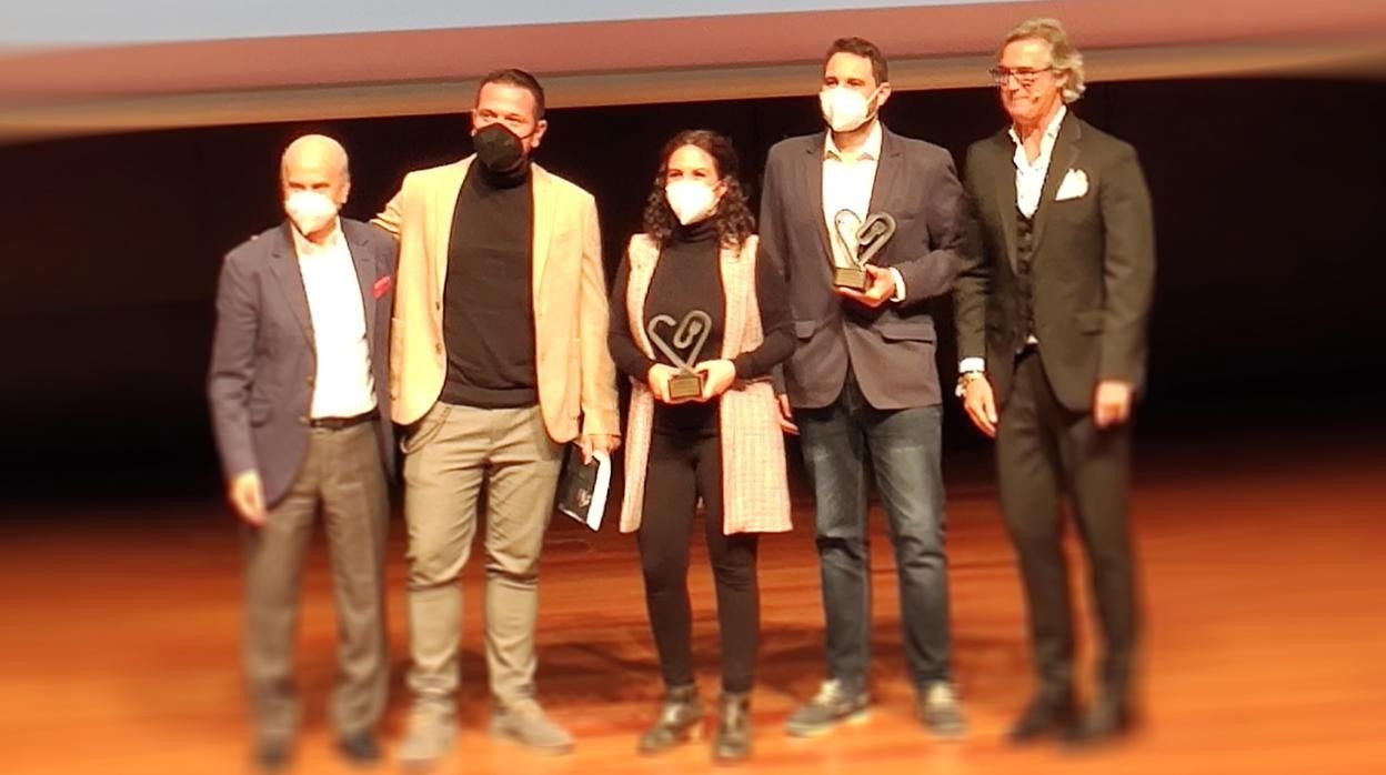 Los socios de Seis60 reciben el doble galardón de Salud Festival en el Museo Reina Sofía