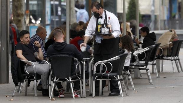 Los hosteleros de Córdoba avisan de que el alza de la luz y los alimentos les deja en «situación de precrisis»