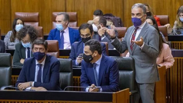 Acuerdos en el Parlamento alejan la sospecha del adelanto electoral en Andalucía