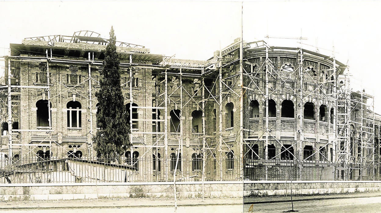 Obras de construcción de la sede en Medina Azahara en el primer tercio del siglo XX