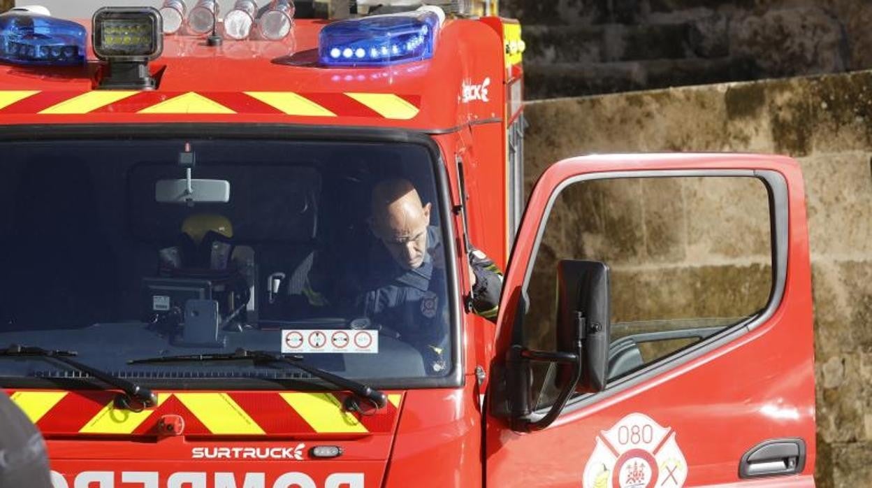 Uno de los nuevos vehículos de Bomberos para actuar en el Casco Histórico de Córdoba