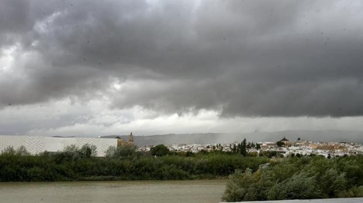 Las nubes dominarán a partir del martes por la tarde