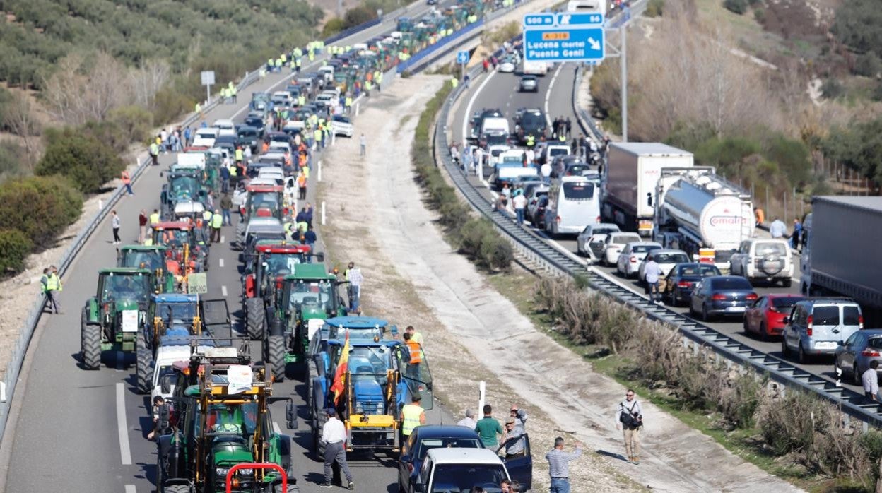 Protesta de los agricultores y ganaderos en Córdoba antes de la pandemia