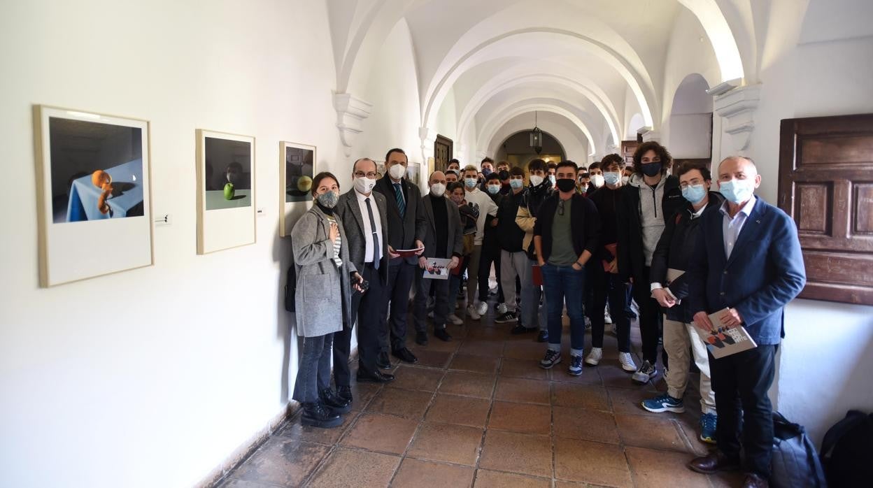 Inauguración de la exposición en la Facultad de Filosofía y Letras de Córdoba