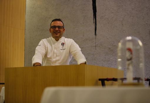 Kisko García en su restaurante Choco, con una estrella Michelín