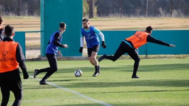 El Córdoba CF visita al Ceuta con la posibilidad de sacar de la circulación a otro rival directo