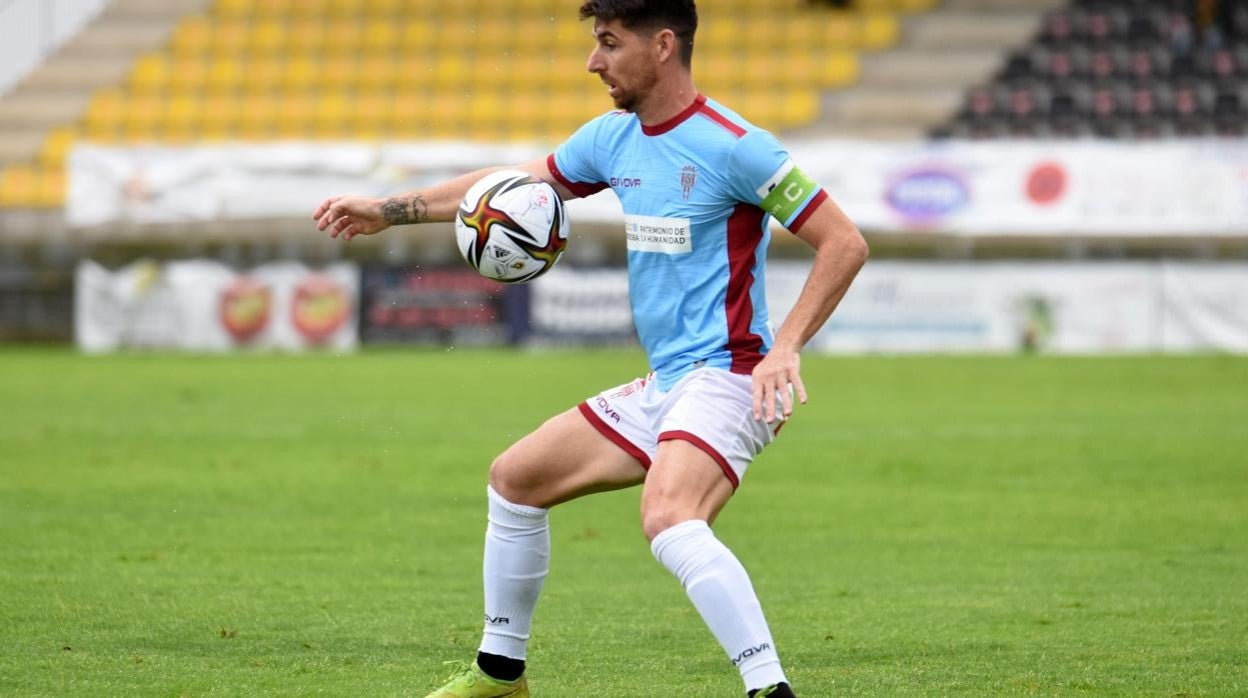 Javi Flores, en un partido de esta temporada