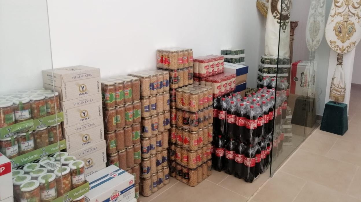 Productos de alimentación recogidos en la campaña de Navidad