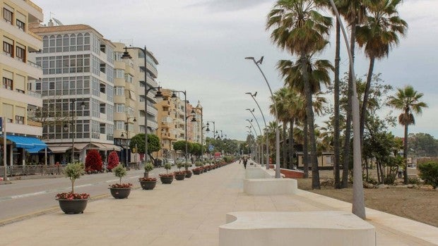 Apalizan a un joven en Estepona hasta dejarlo inconsciente para robarle el teléfono móvil