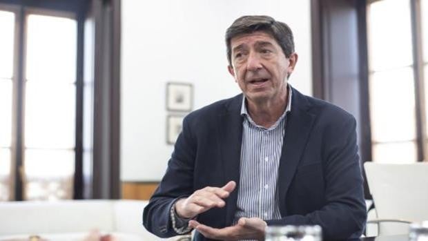 Juan Marín: «Lo que Génova quiera a mí me da igual, yo hablo con Moreno y Bendodo»