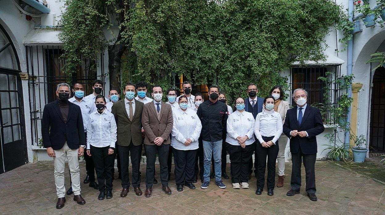 Foto de familia de los participantes en el curso organizado por CECO y la Junta de Andalucía