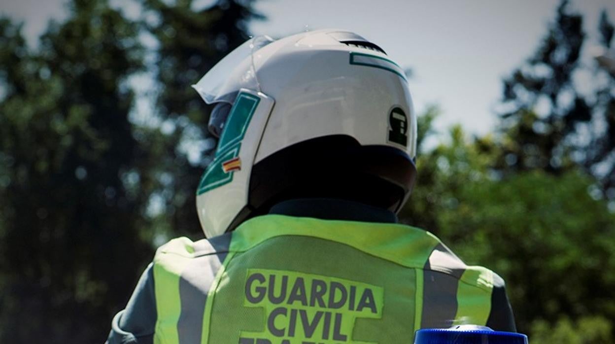 Agente del subsector de tráfico de la Guardia Civil