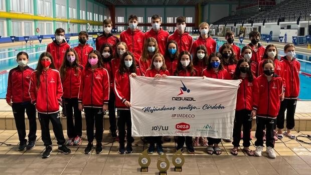 El Navial de Córdoba reina en el Campeonato de Andalucía alevín de natación