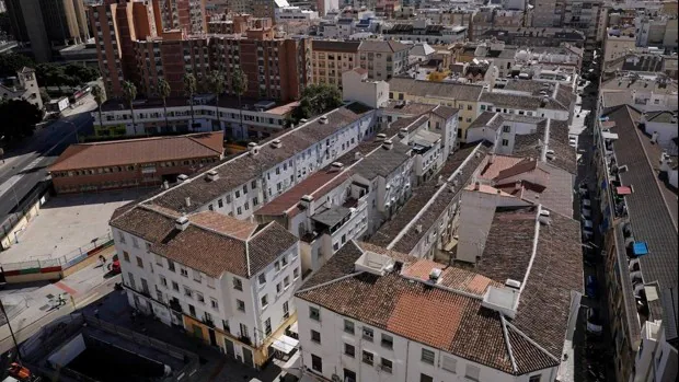 Los últimos de El Perchel: una operación inmobiliaria borrará el castizo barrio de Málaga que citó Cervantes