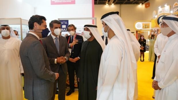 Juanma Moreno traslada al presidente de Emirates el interés de una conexión directa Andalucía-Dubái