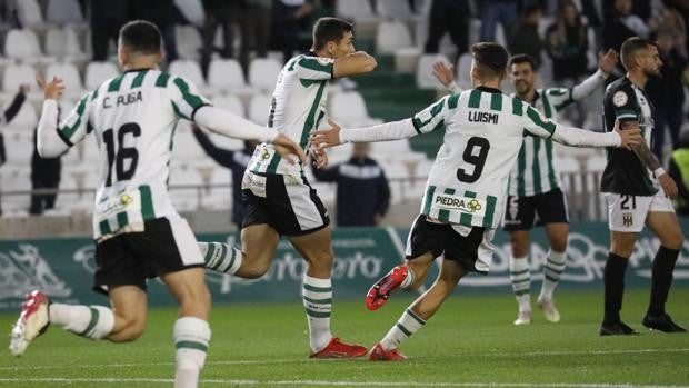 El Córdoba CF busca un paso más para el ascenso