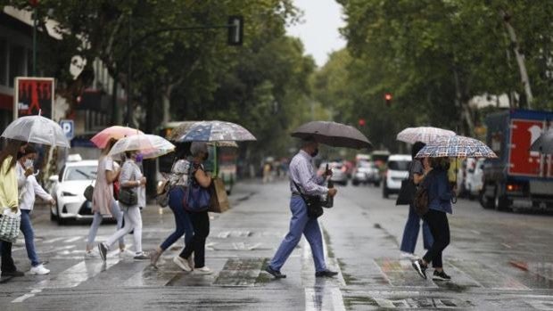 El lunes arranca con cielos nubosos y algunas precipitaciones de madrugada en Córdoba