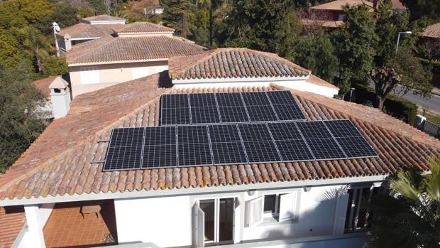 Ahorro en la factura de la luz: autoconsumo y soluciones energéticas