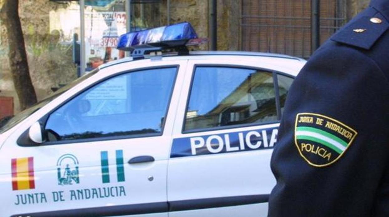 La Policía Autonómica detuvo a los progenitores del niño de tres años maltratado físicamente