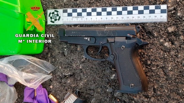 Detienen a una mujer por disparar contra dos hombres que daban una paliza a su marido