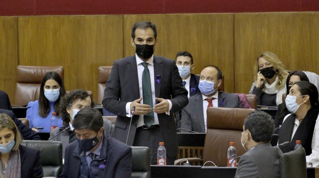 El portavoz del PP, José Antonio Nieto, en una imagen de archivo en el Parlamento