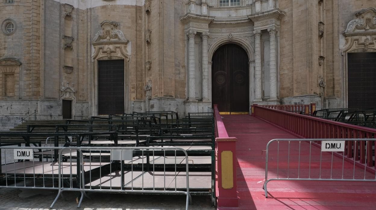Las cofradías de Cádiz, más cerca de estar exentas del IVA de las sillas