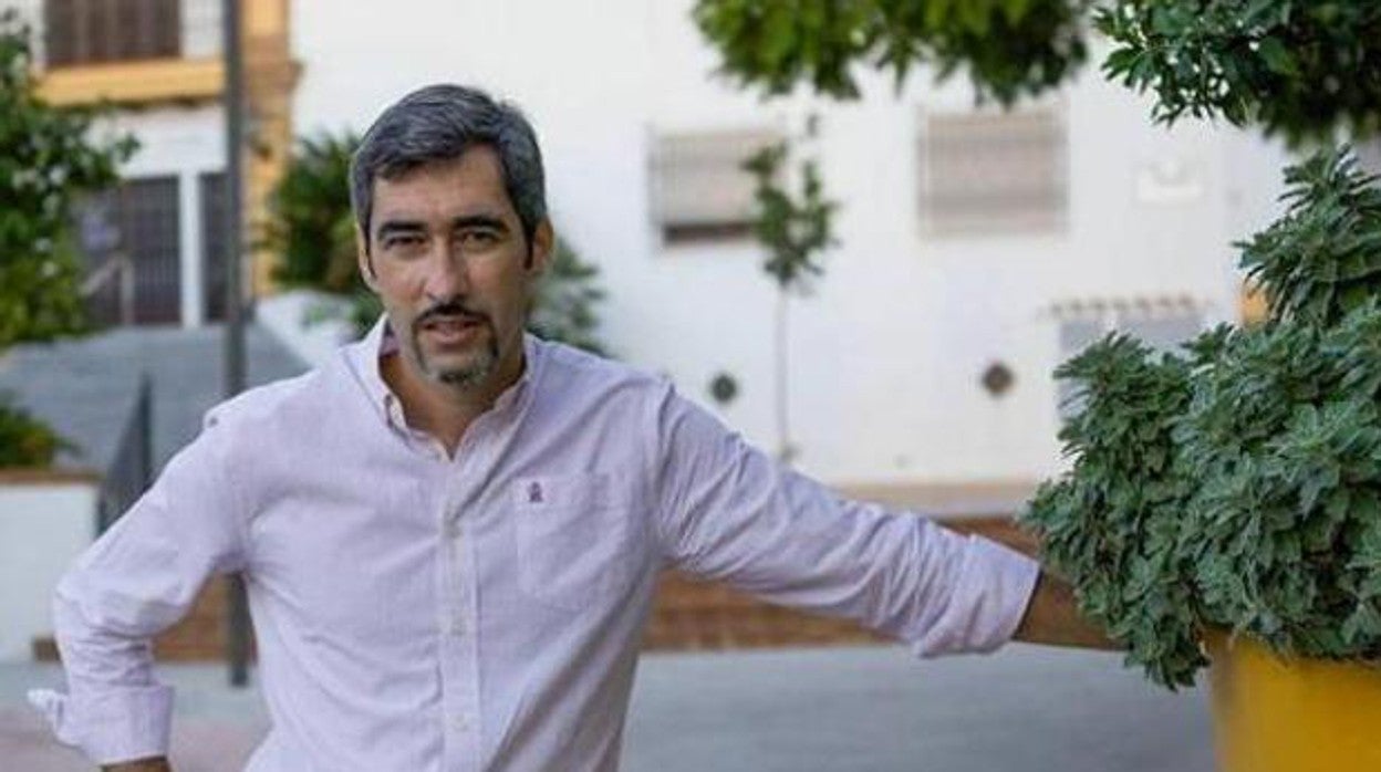 El alcalde de Benalmádena, Victor Navas