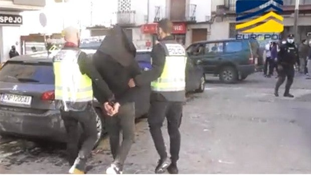 Detenidos en Úbeda y Granada seguidores de un grupo terrorista pakistaní vinculado a los atentados en Francia