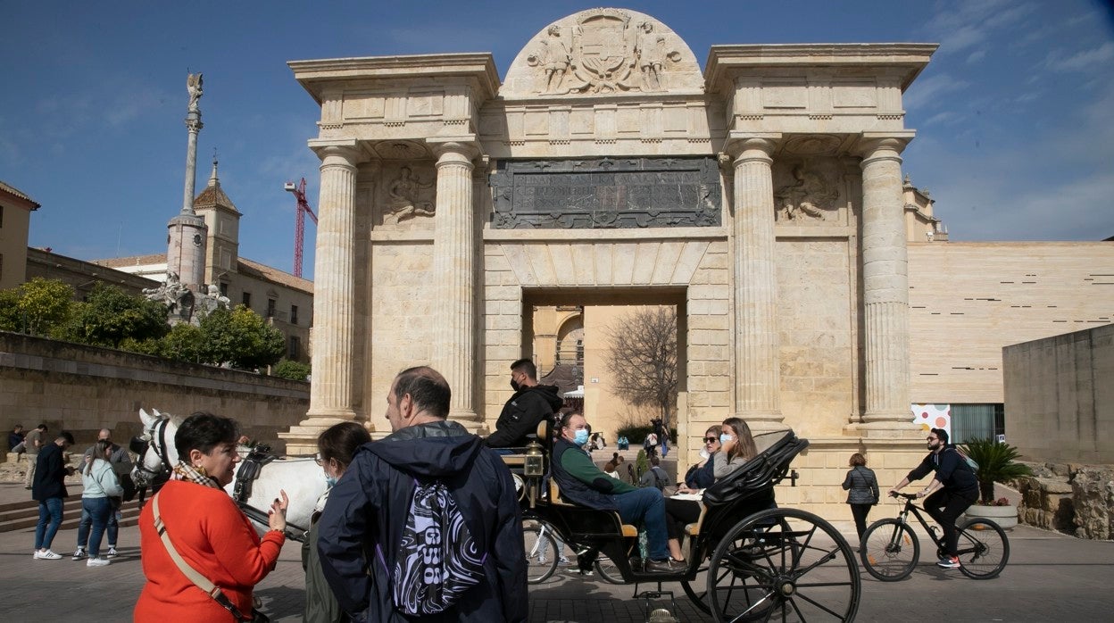 Puerta del Puente en Córdoba