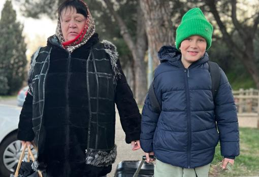 Imagen de una de las familias que ahora mismo se encuentra camino de Córdoba