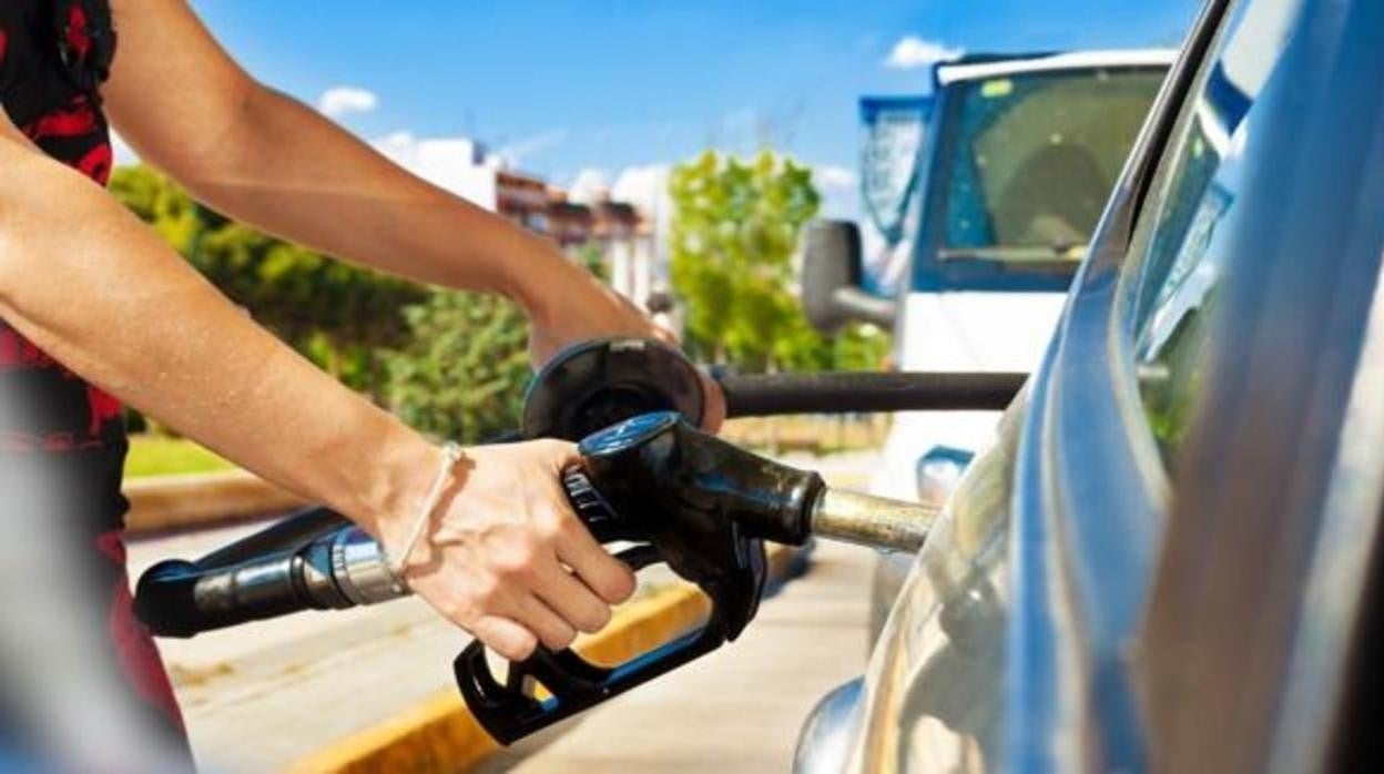 Precio gasolina y diésel hoy | Estas son las gasolineras más baratas de Córdoba este martes, 8 de marzo