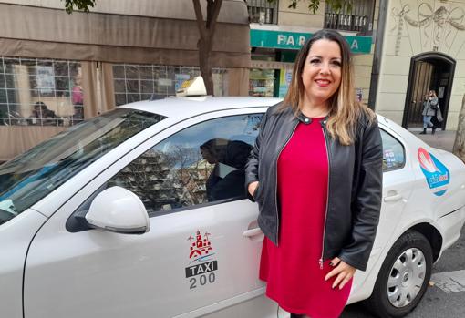 Día de la Mujer | Una boxeadora, una novillera, una camionera y una taxista, al volante del cambio en Córdoba