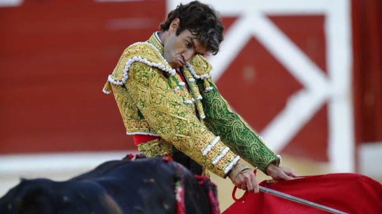 José Tomás, durante una corrida en Bilbao