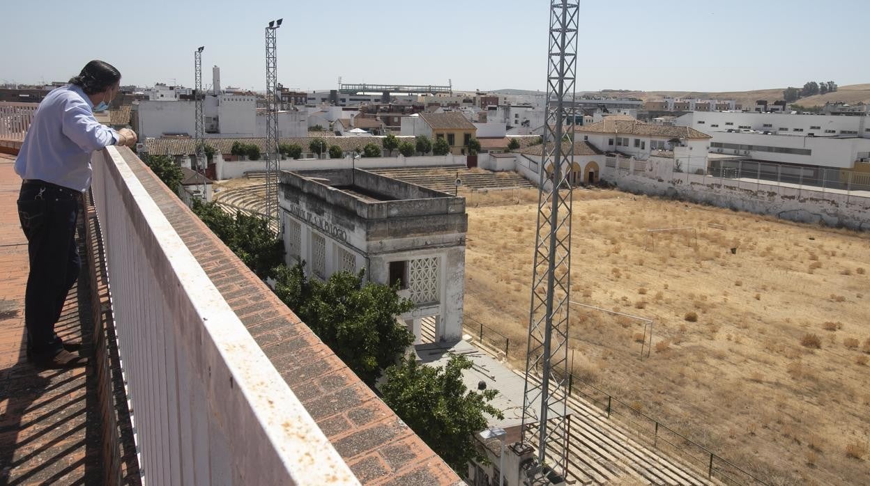 Estado que presenta en la actualidad las instalaciones deportivas de San Eulogio, en el distrito Sur de Córdoba