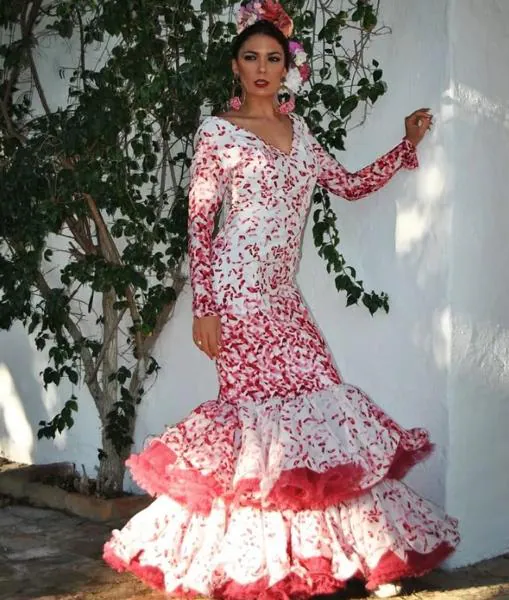 legislación Murciélago Los invitados La moda flamenca renace en Córdoba tras la pandemia con los 'patrones'  cambiados