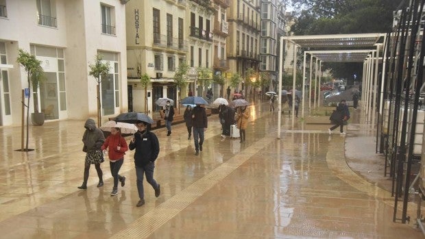 Málaga espera una nueva lluvia de barro este lunes