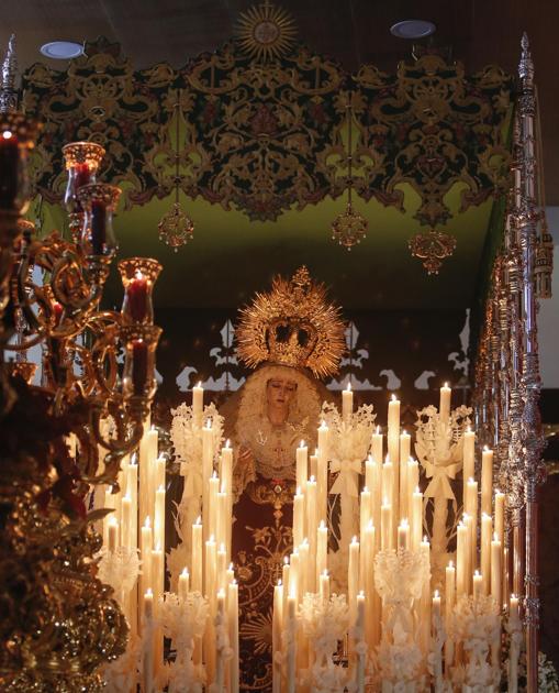 La Virgen de la Esperanza del Valle, en su paso de palio