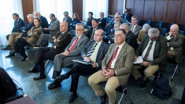 Caso ERE: El ponente del Supremo ya tiene el «proyecto de sentencia» tras leer los recursos de Chaves y Griñán