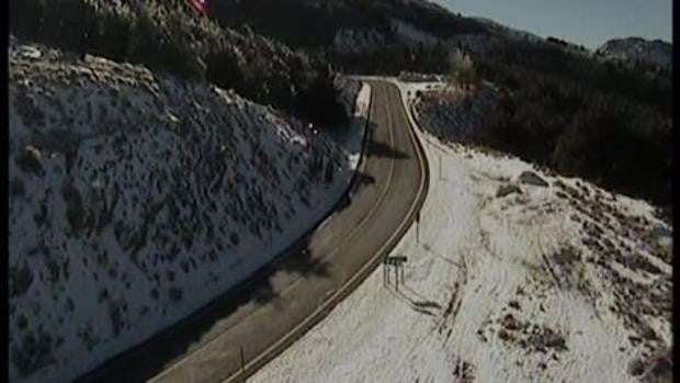 Reabierta la carretera de Sierra Nevada desde el kilómetro 32 tras su cierre por la nevada