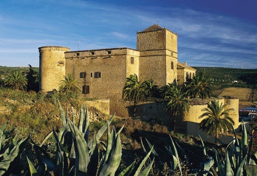 La impresionante ruta de castillos que hay que recorrer en Jaén en primavera