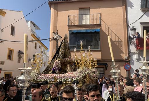 La Virgen de la Soledad, por las calles de Cabra