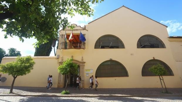 La UCO y la Junta de Andalucía ultiman la cesión de la Biblioteca Provincial para ampliar Filosofía y Letras