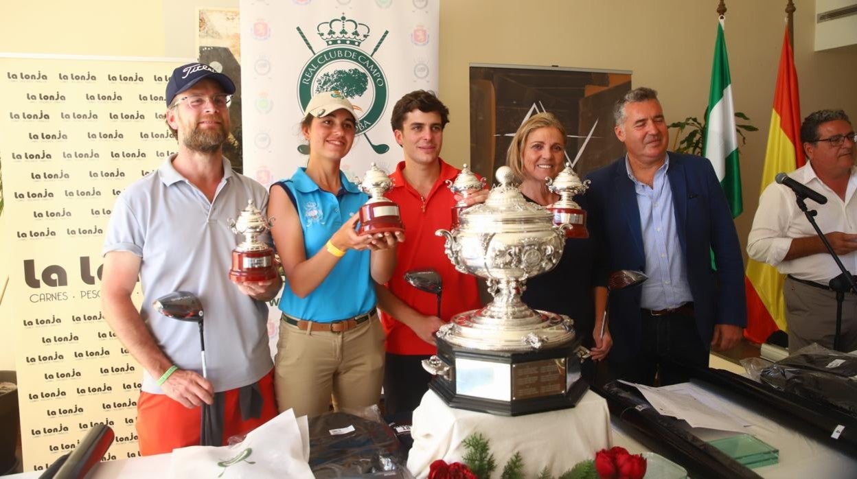 Solano, Granados, Cabrera y Moreno, ganadores de las categoría de la Copa Albolafia, junto a Torrejimeno