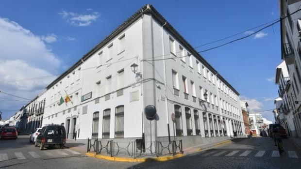 El Ayuntamiento de Villanueva de Córdoba quiere crear un centro cultural en un antiguo colegio