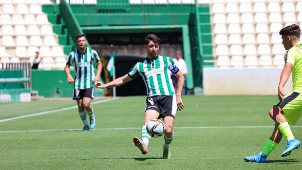 El Córdoba CF acabará la temporada ante el Vélez con dos bajas por sanción