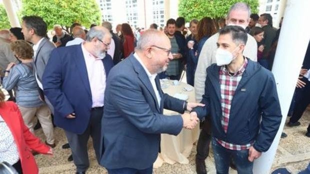 Mérida acusa a Torralbo de usar plataformas académicas para enviar propaganda electoral