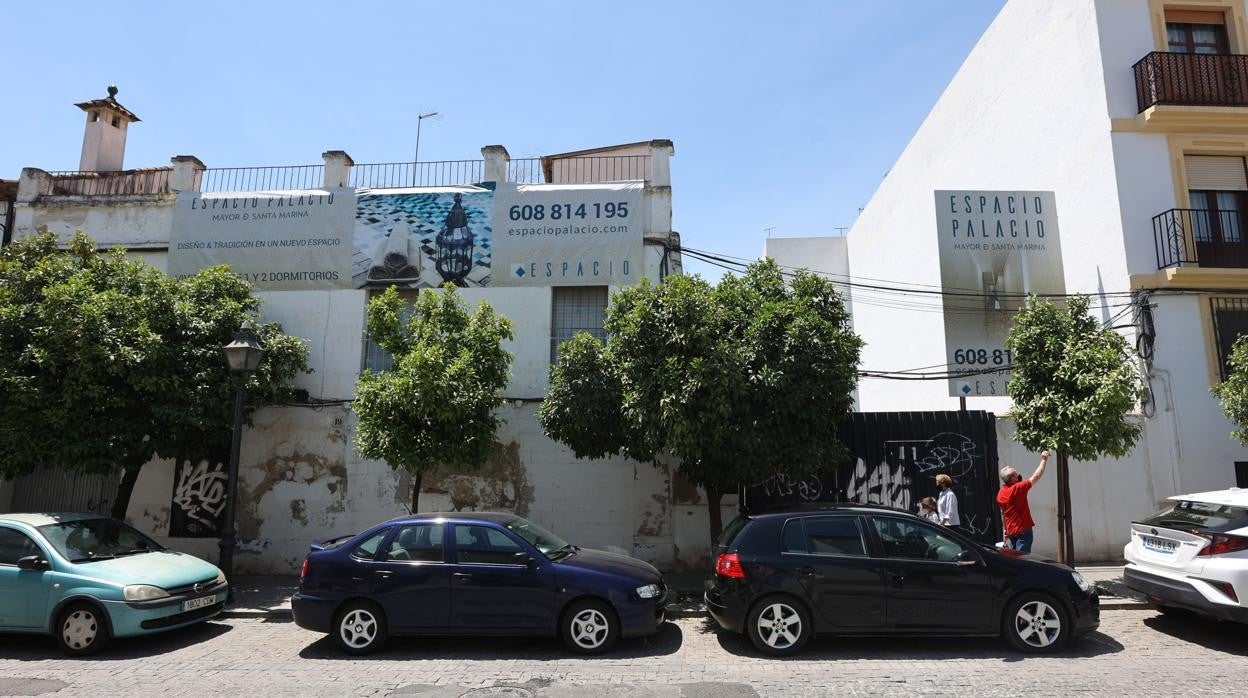 Frontal de los dos solares adquiridos por la filial de Grupo Villar Mir en Mayor de Santa Marina