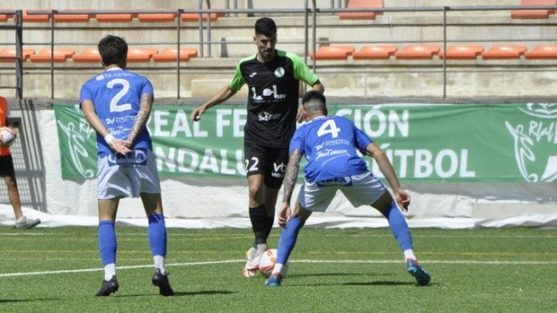 Histórico desplazamiento masivo de la afición del Ciudad de Lucena para medirse al Utrera