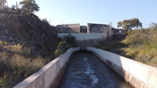 El PSOE vota en el Senado contra una moción del PP para acabar las obras pendientes de trasvases de agua en Andalucía